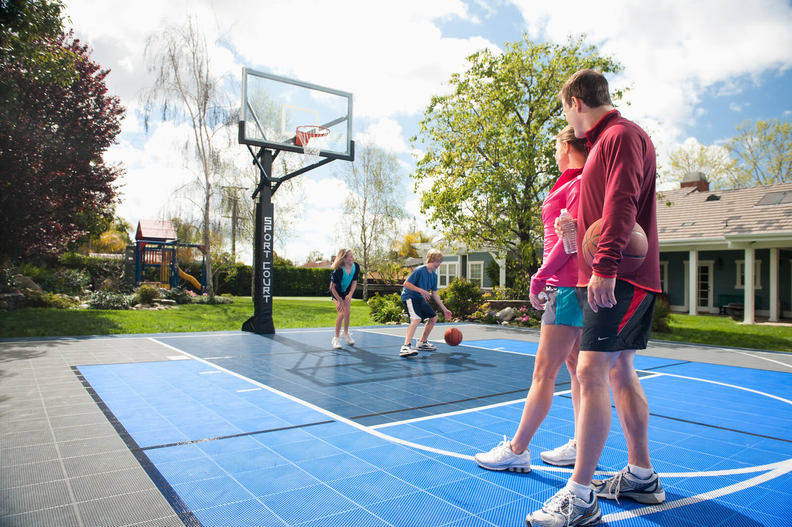 Backyard-Basketball-Sport-Court_Understanding-the-Cost-of-a-Sport-Court